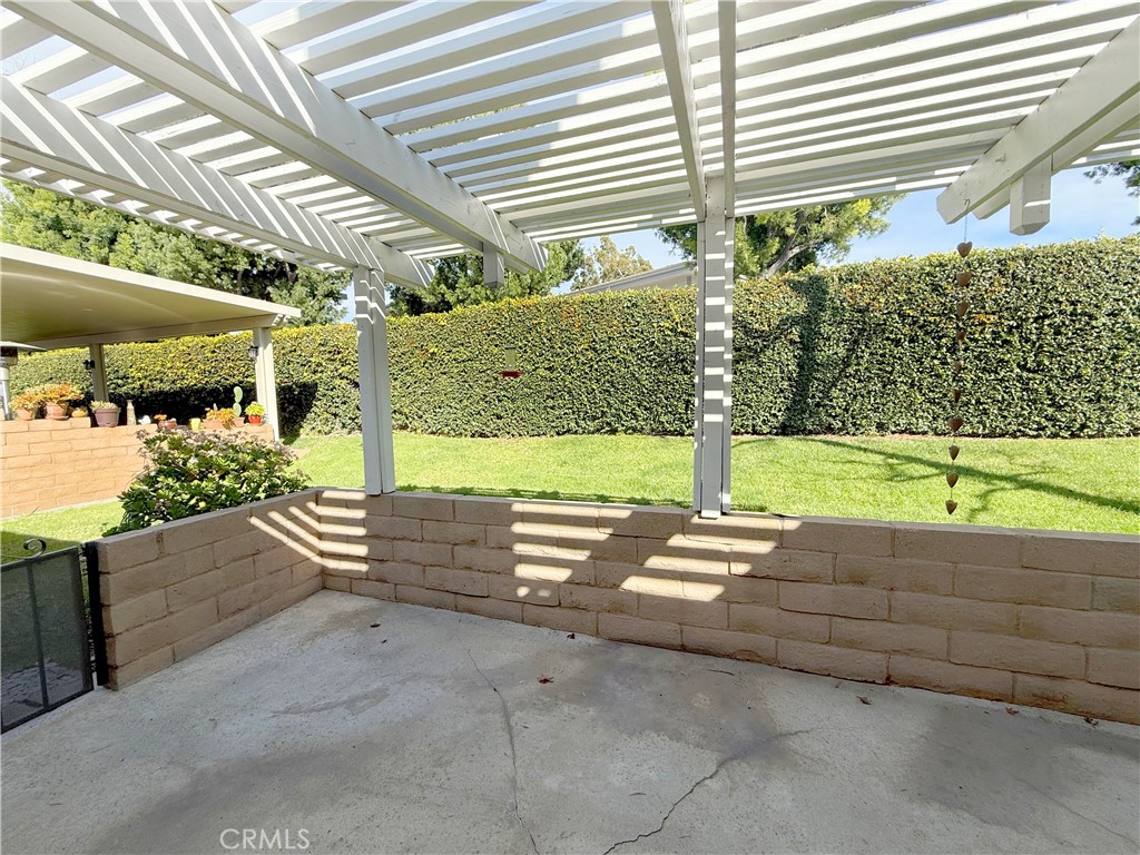 1232 Woodside Drive