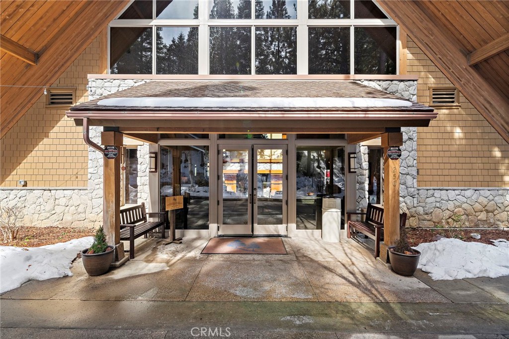 180 Grass Valley