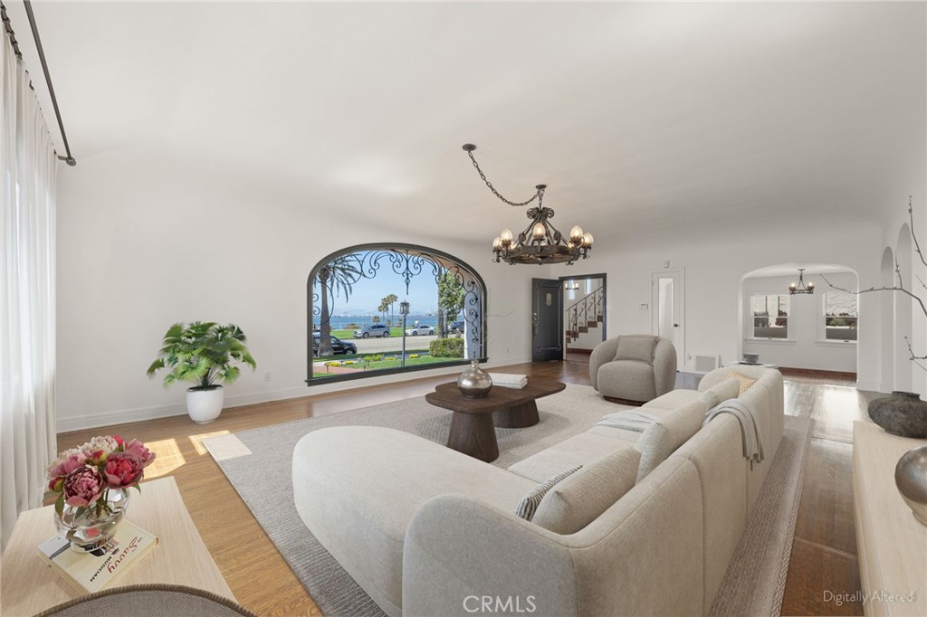 2625 East Ocean Boulevard