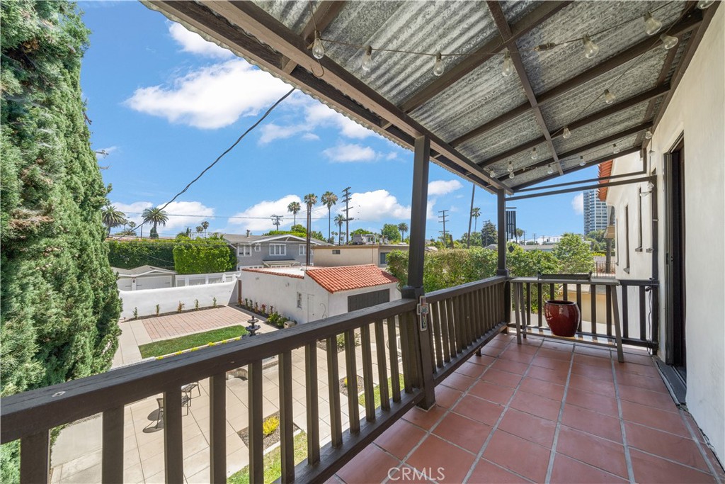 2625 East Ocean Boulevard