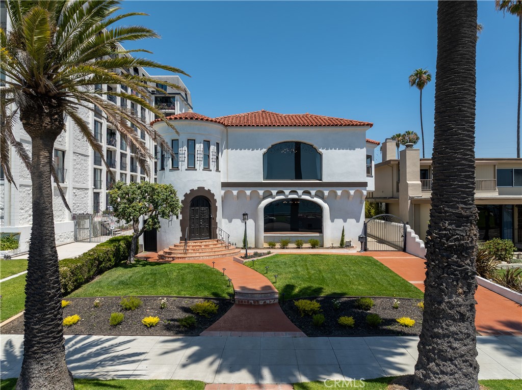 2625 East Ocean Boulevard