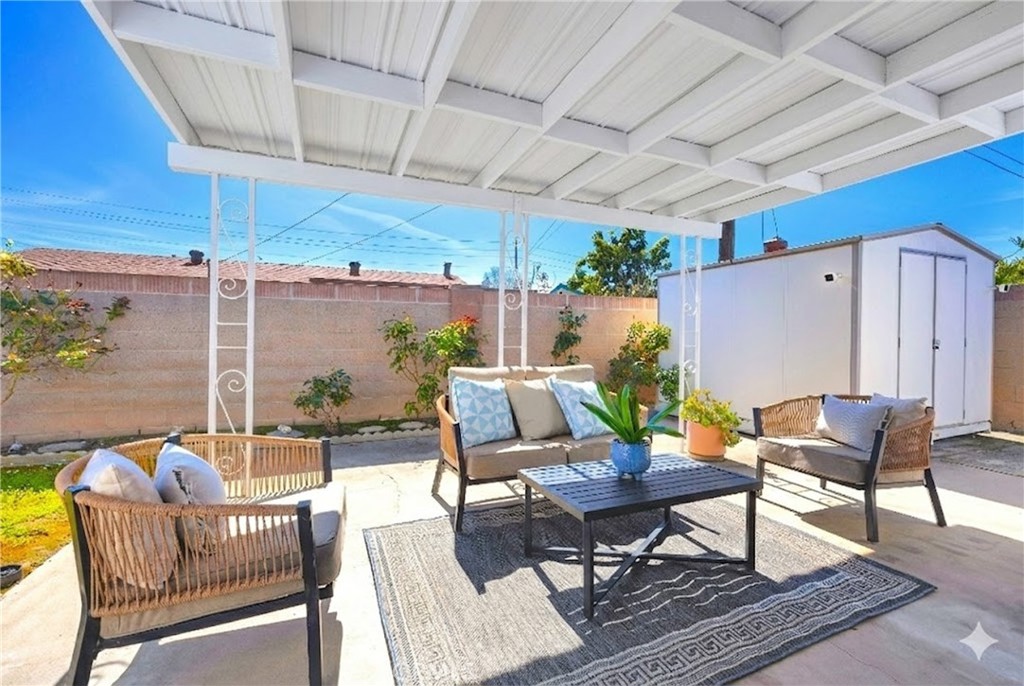 6490 Carolina Circle