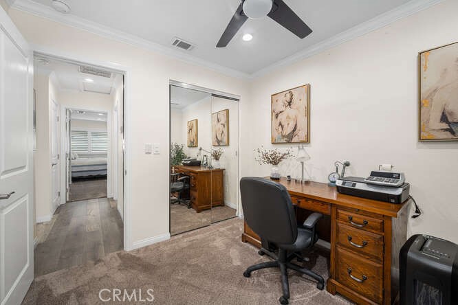 2697 W Parkside Lane