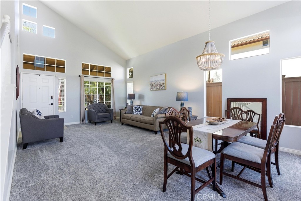 2145 Cloverleaf Circle