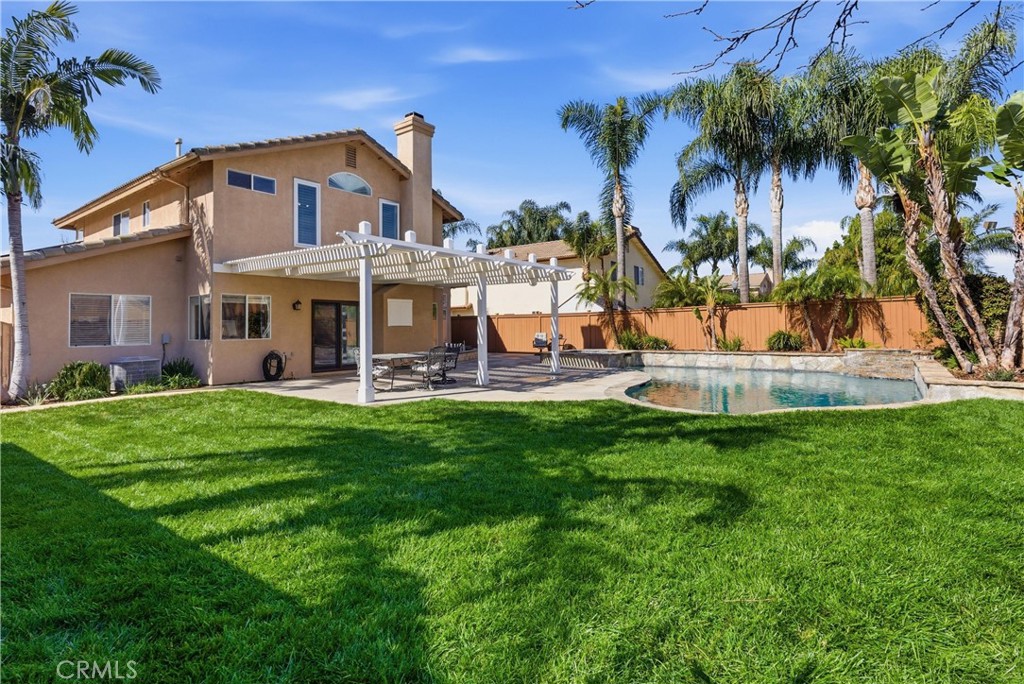 2145 Cloverleaf Circle