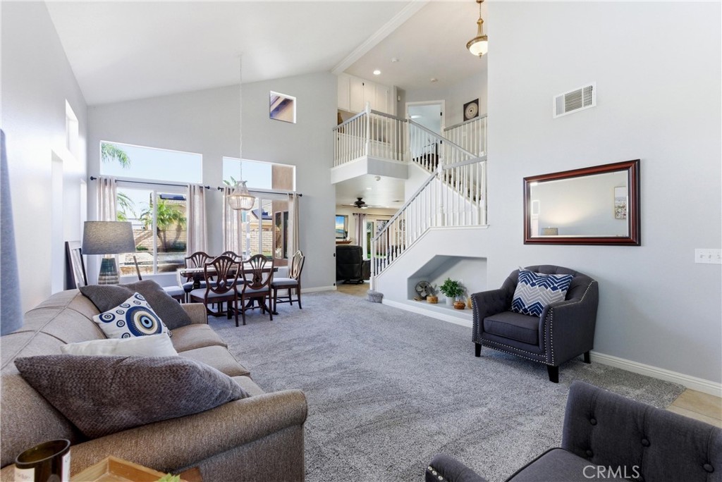 2145 Cloverleaf Circle