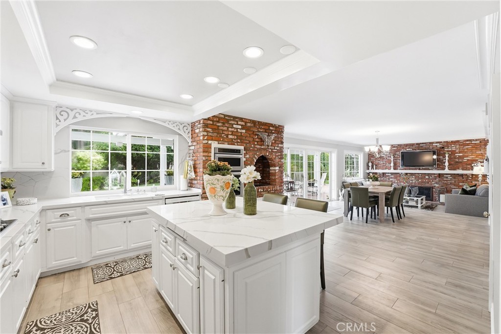 980 S Rutgers Circle