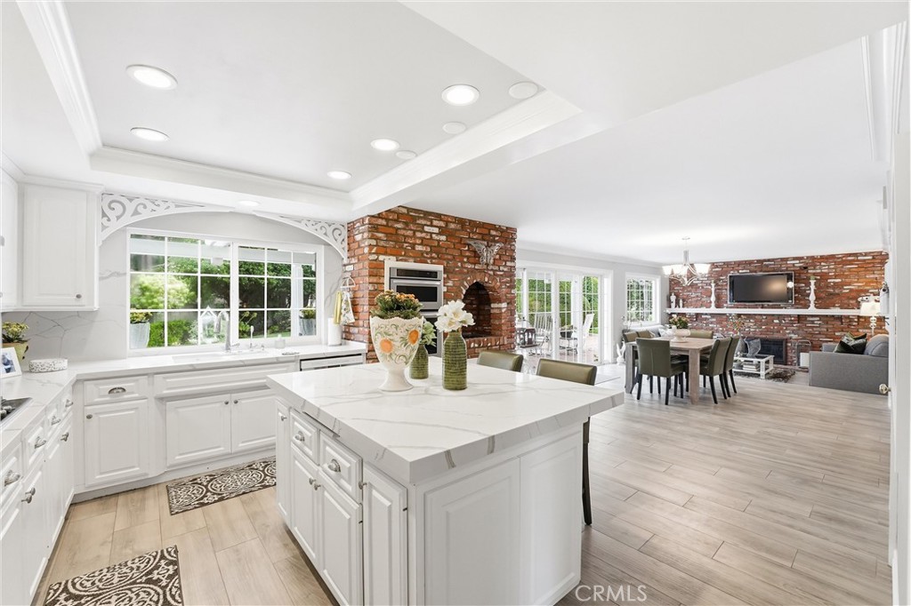 980 S Rutgers Circle