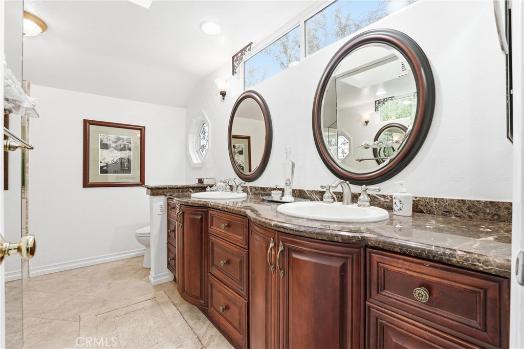 980 S Rutgers Circle