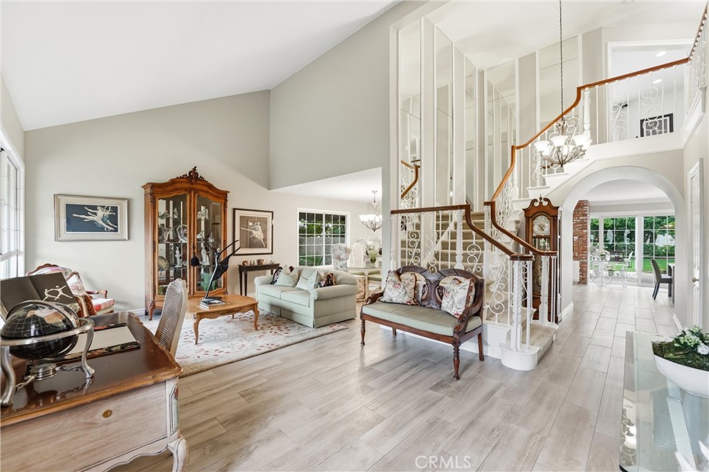 980 S Rutgers Circle