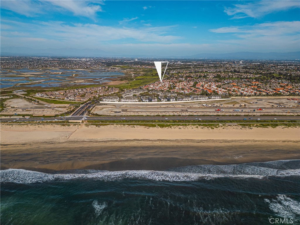 19275 Meadowood Circle