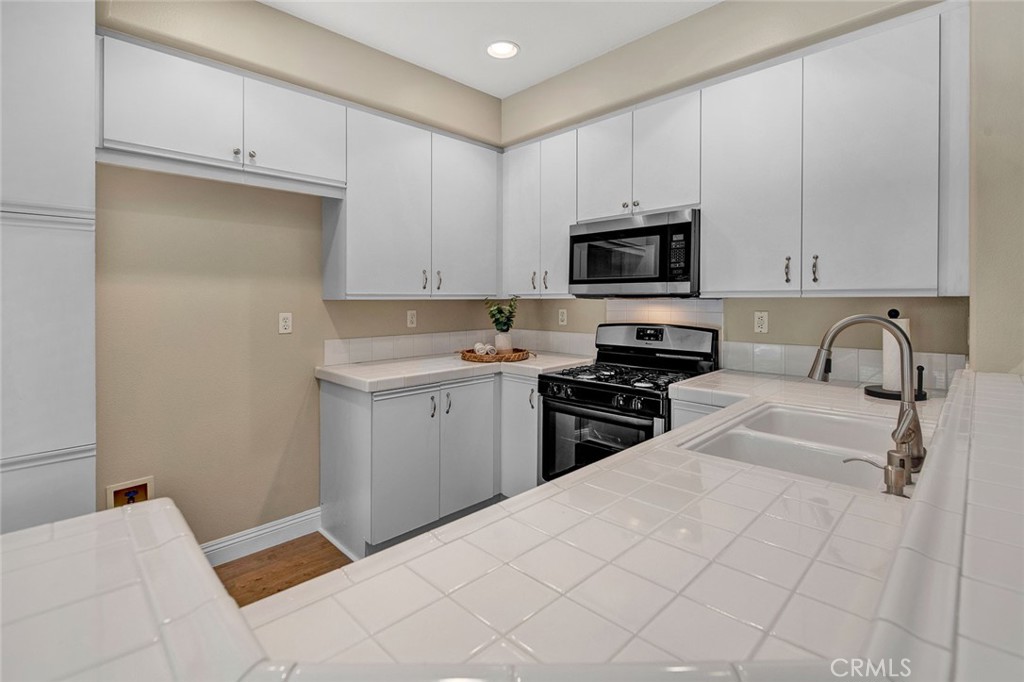 1292 S Country Glen Way