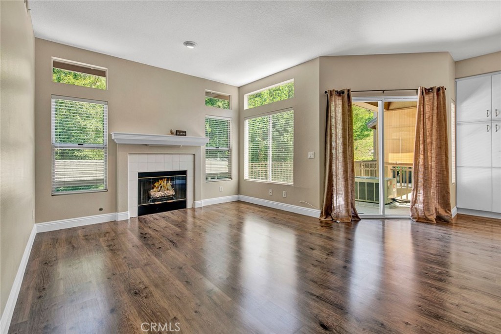 1292 S Country Glen Way