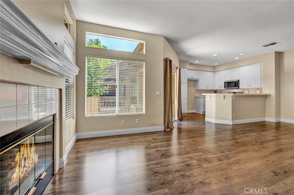 1292 S Country Glen Way