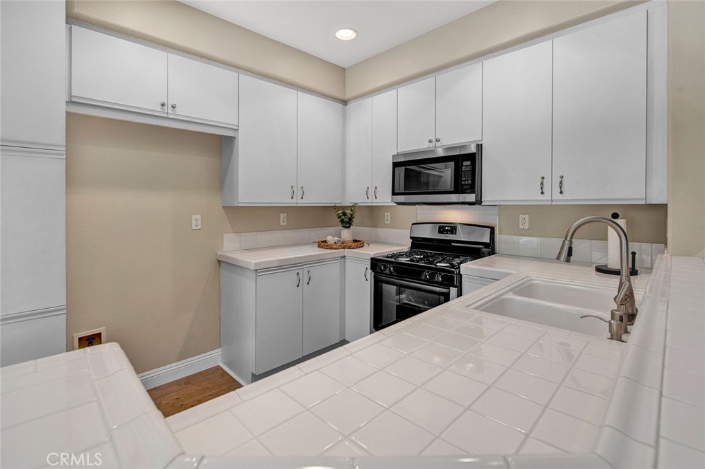 1292 S Country Glen Way