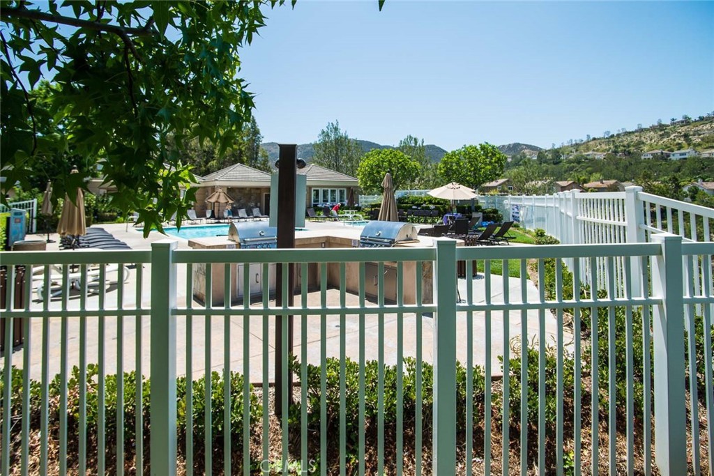 1292 S Country Glen Way