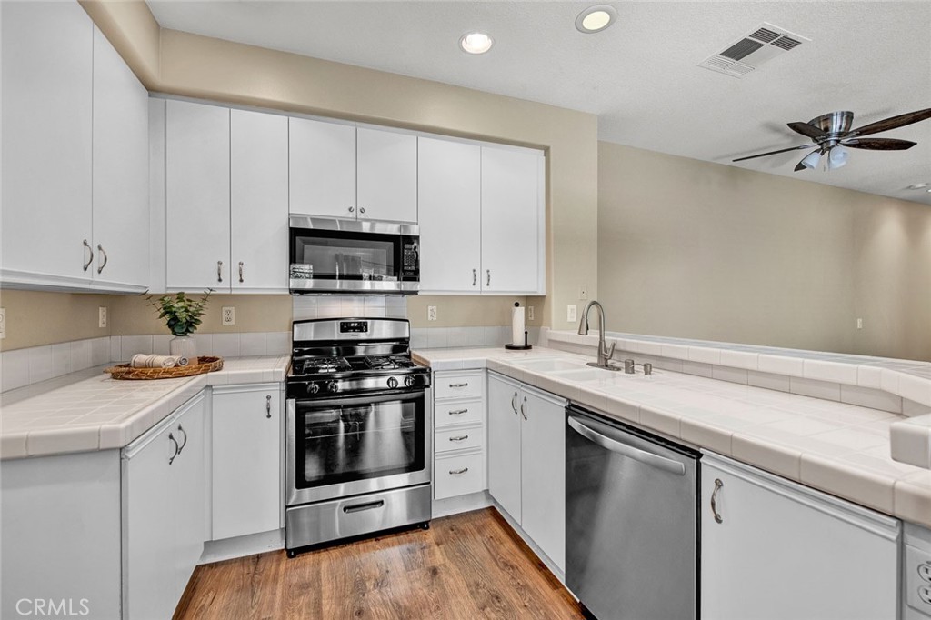 1292 S Country Glen Way