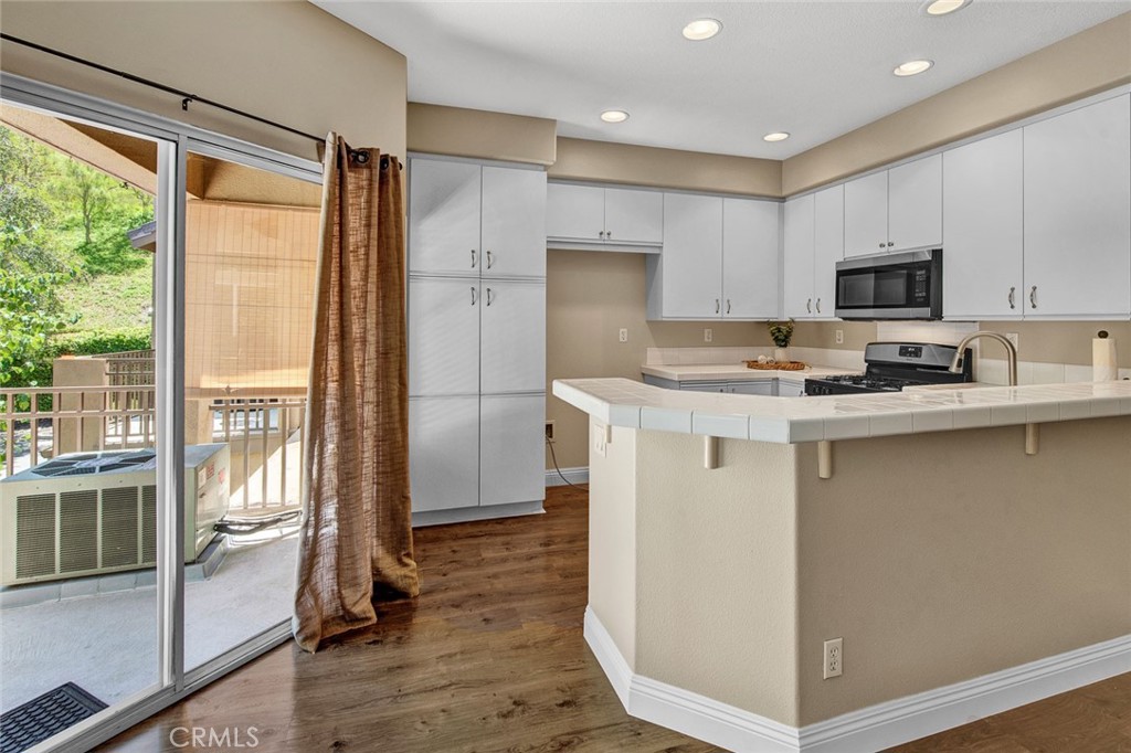 1292 S Country Glen Way