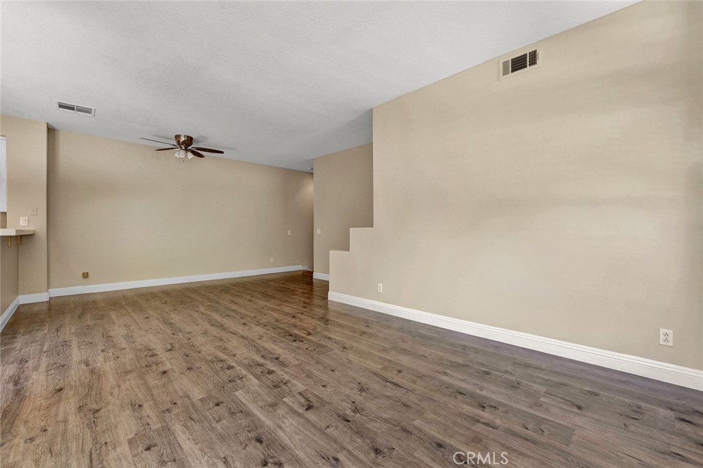 1292 S Country Glen Way