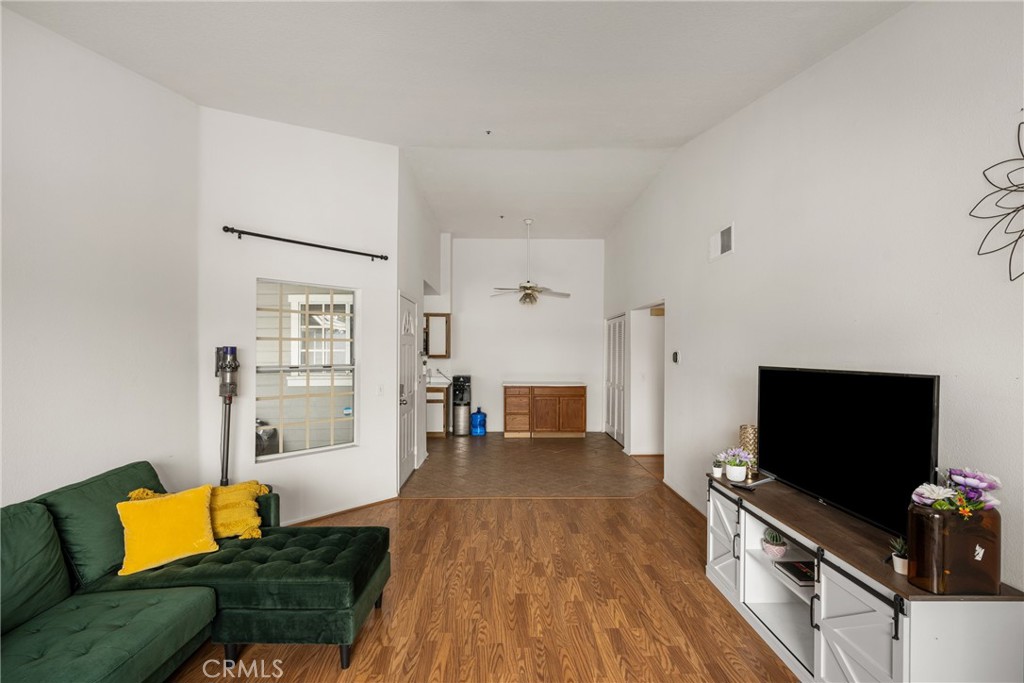 3500 S Greenville Street G20