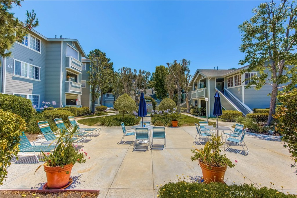 3500 S Greenville Street G20