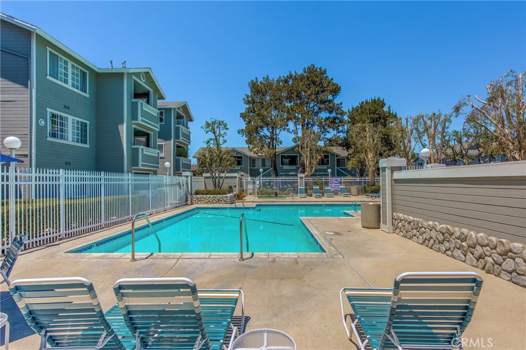 3500 S Greenville Street G20