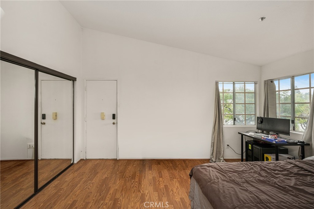 3500 S Greenville Street G20