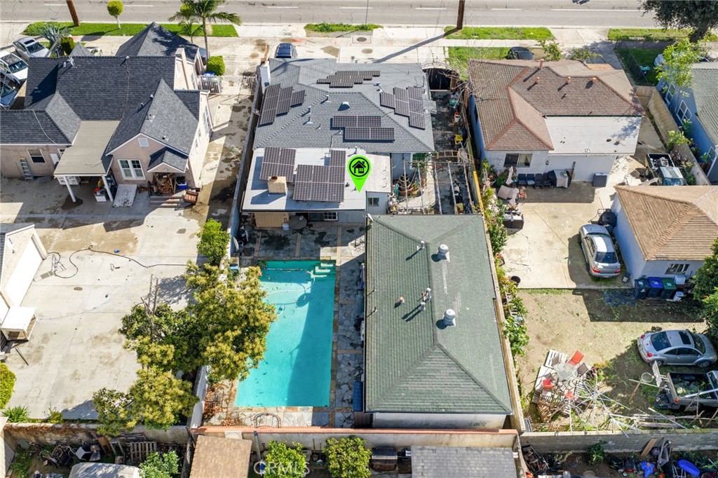 626 N Grand