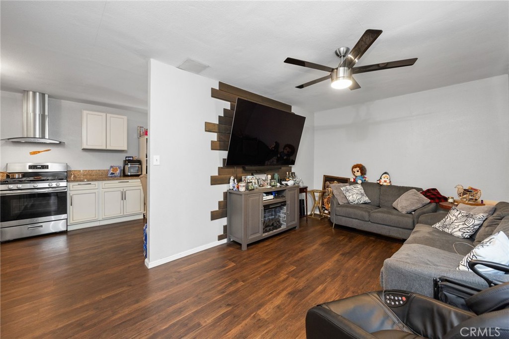 626 N Grand