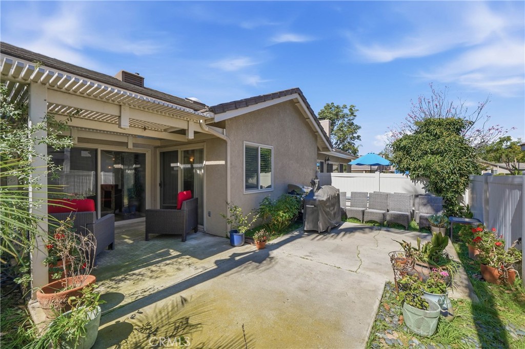 5380 Via De La Zorra