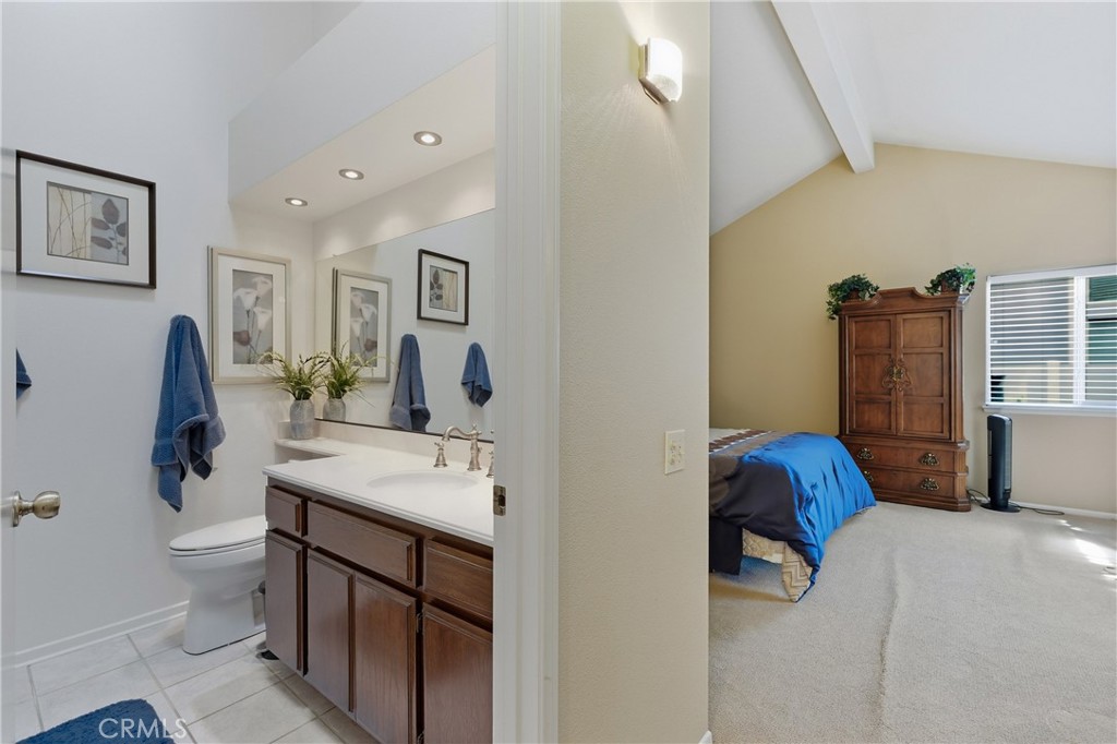 5380 Via De La Zorra