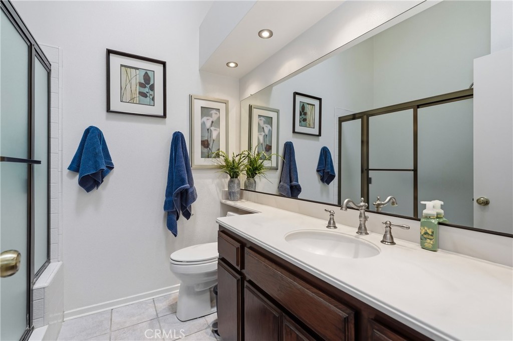 5380 Via De La Zorra