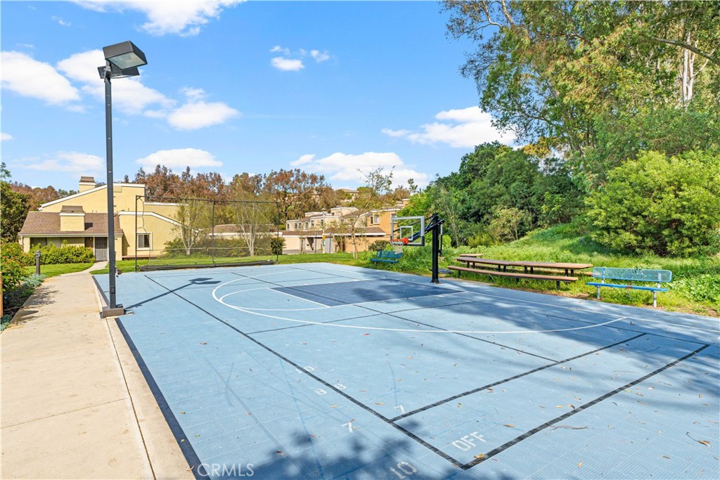 21 Summerwalk Court