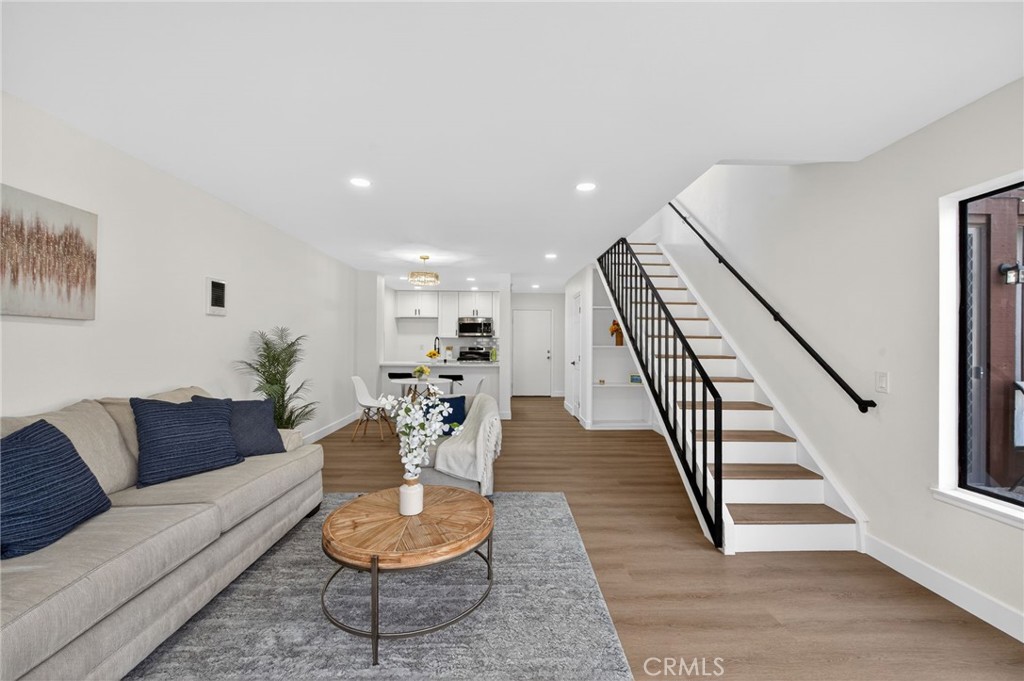 14004 Edgewater Drive