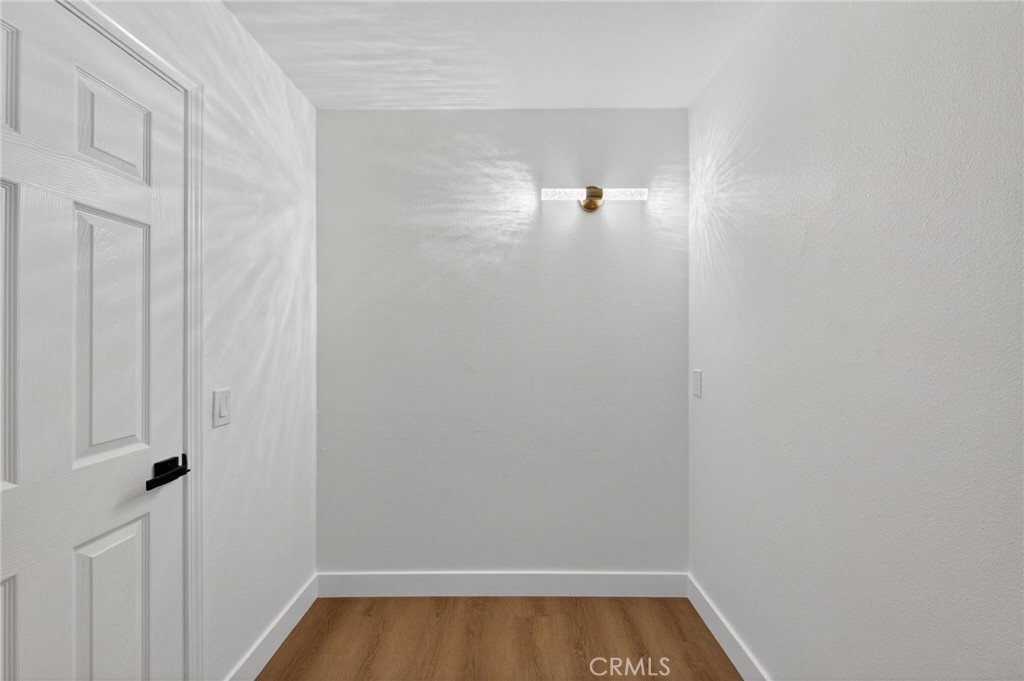 14004 Edgewater Drive