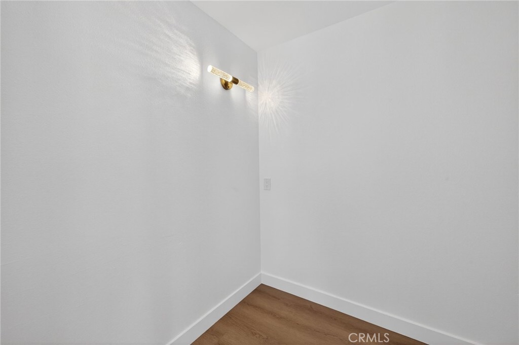 14004 Edgewater Drive