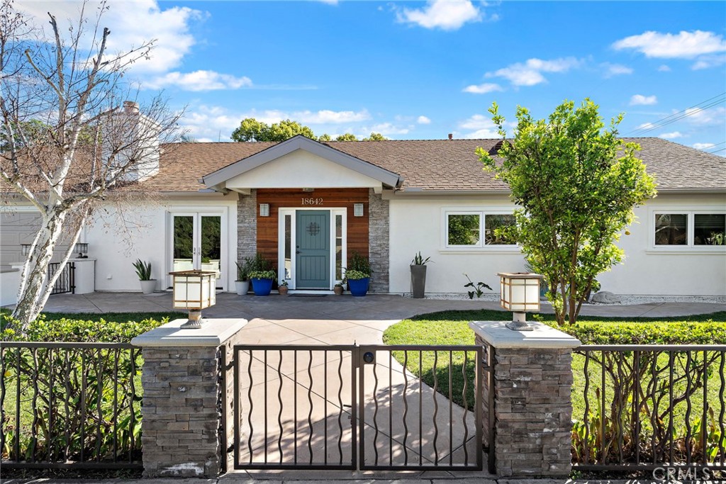 18642 Silver Maple