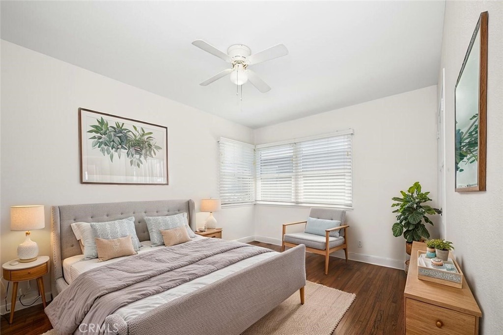 2154 N Studebaker Road