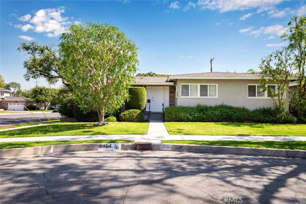 2154 N Studebaker Road