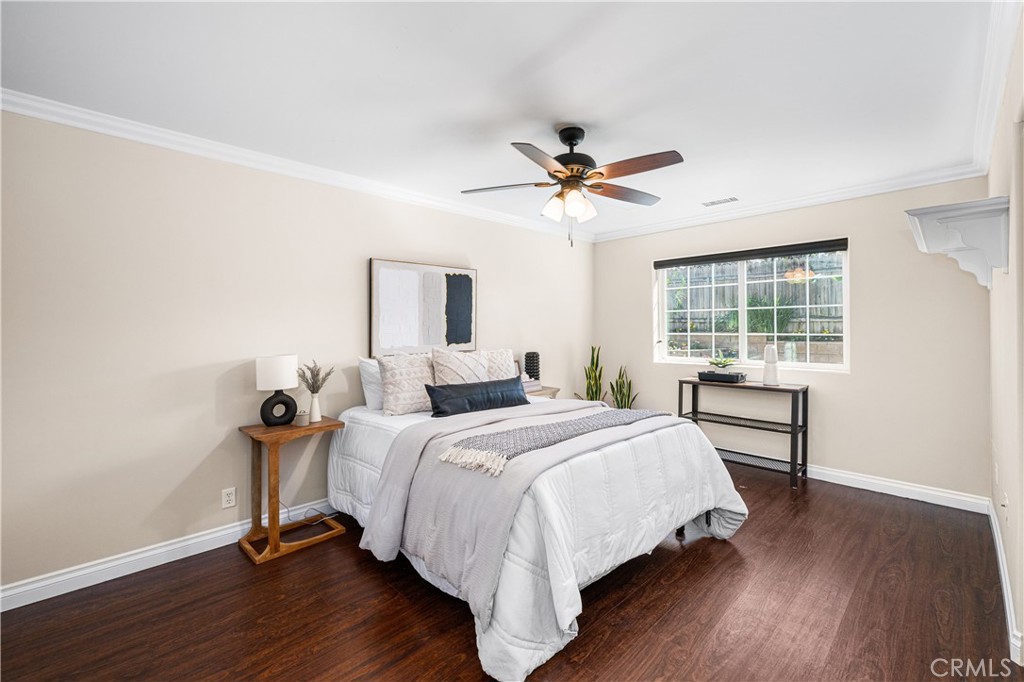 1308 Las Lomas Drive