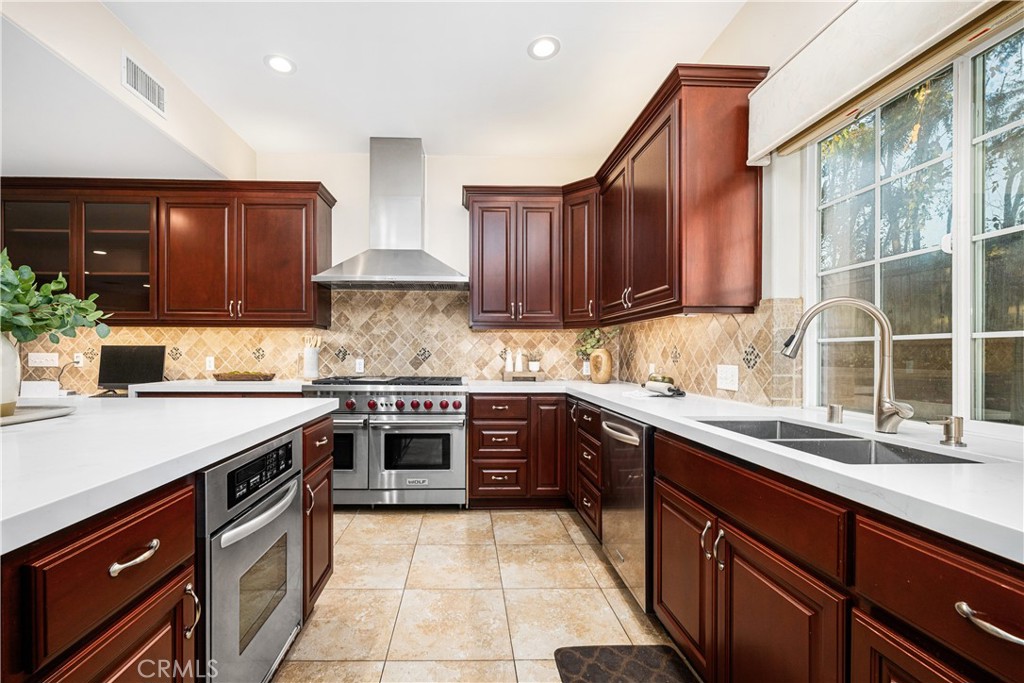 1308 Las Lomas Drive