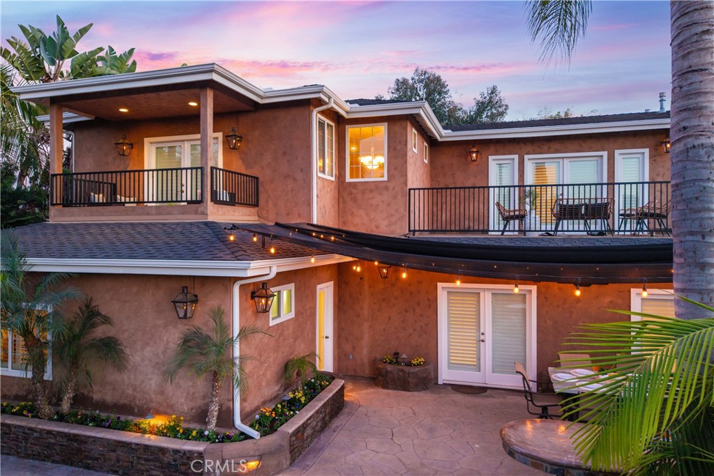 1308 Las Lomas Drive