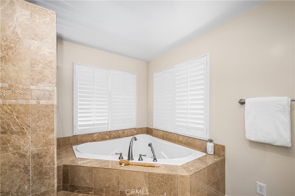 1308 Las Lomas Drive