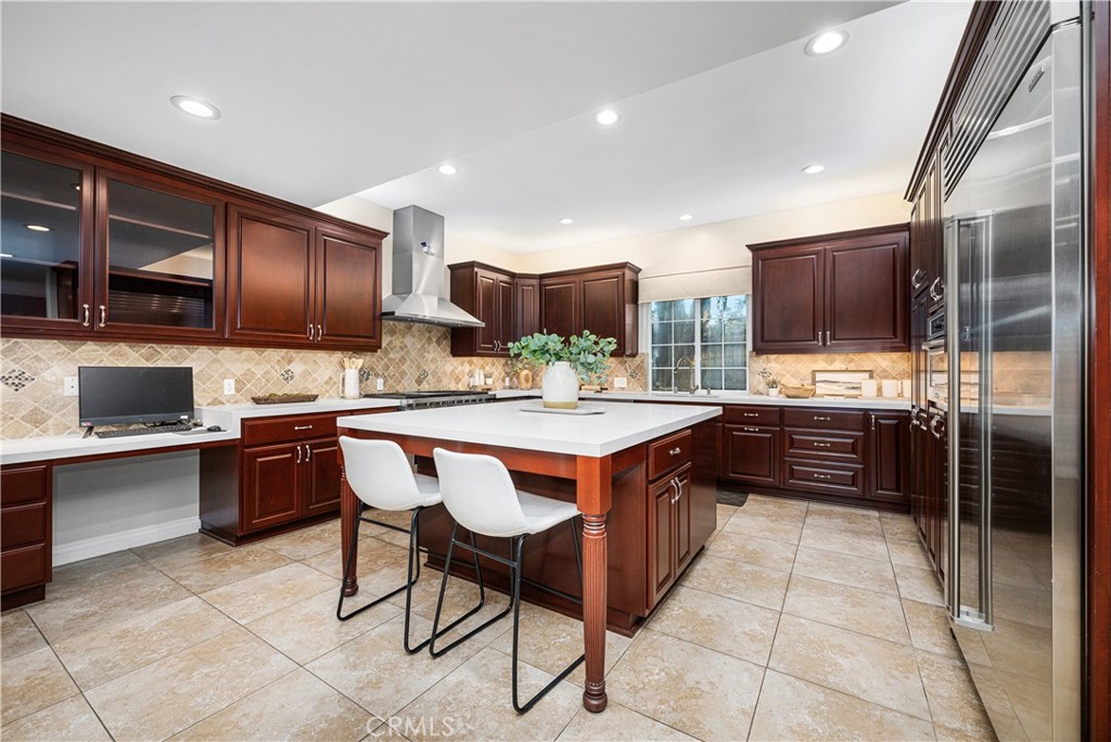 1308 Las Lomas Drive