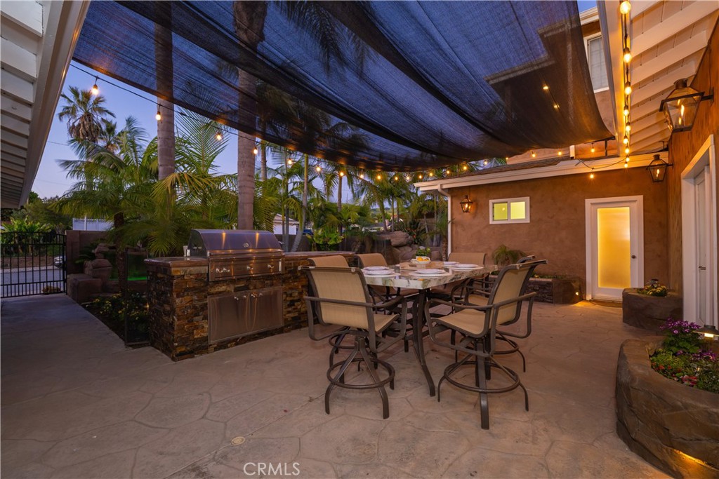 1308 Las Lomas Drive