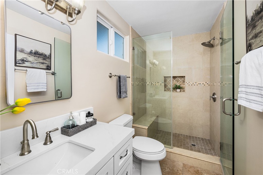 1308 Las Lomas Drive