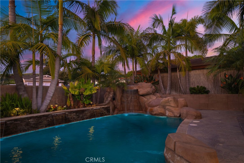 1308 Las Lomas Drive