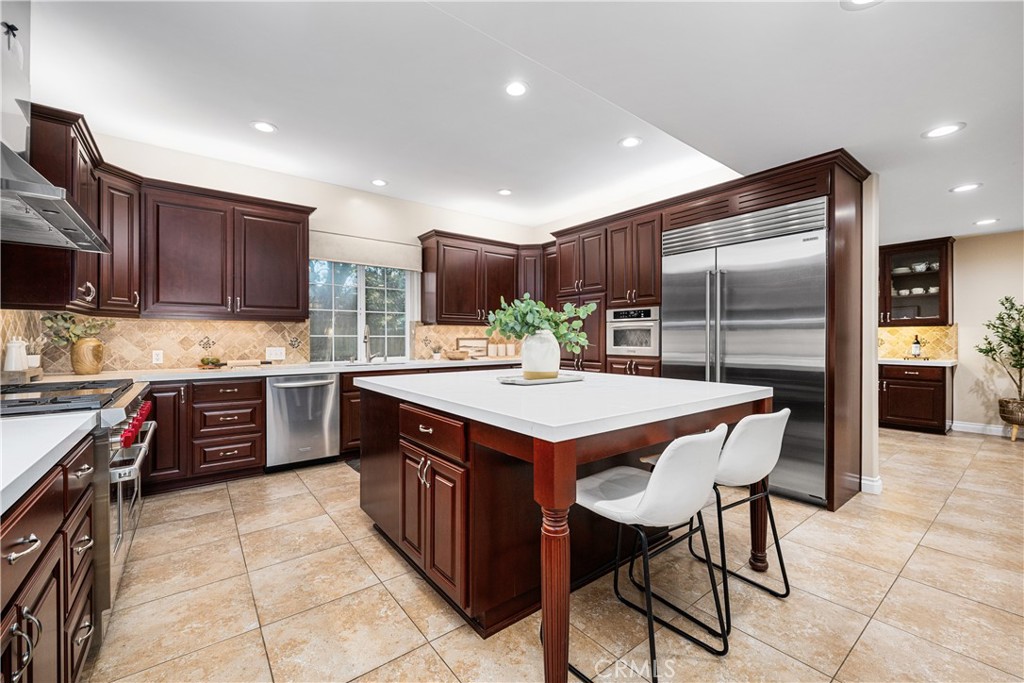 1308 Las Lomas Drive