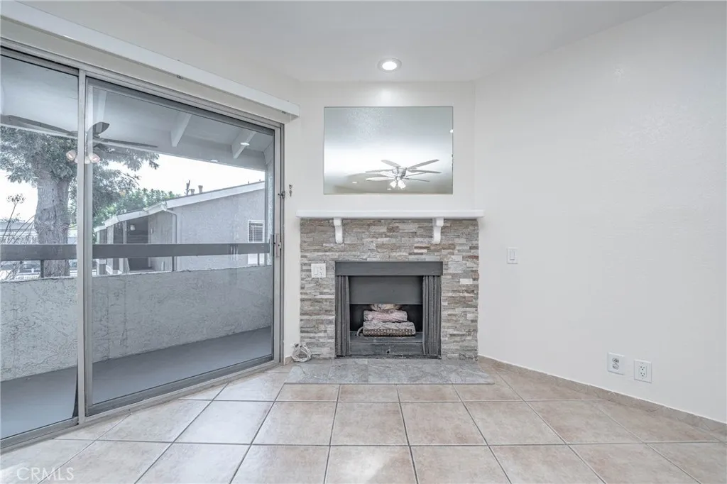 2845 S Fairview Street Unit D