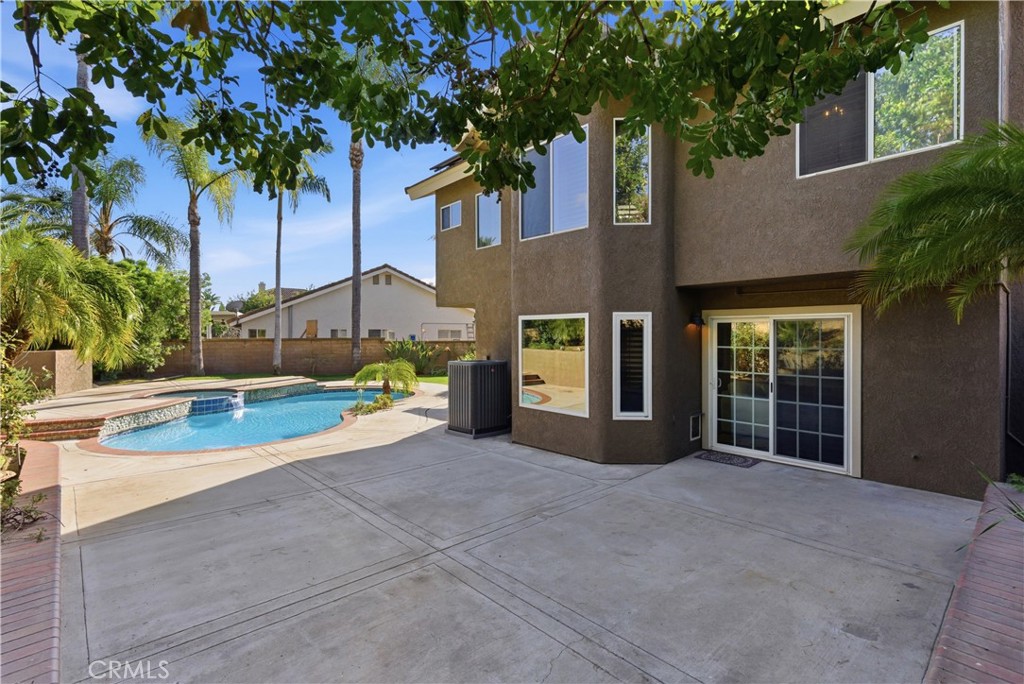 5750 Sugar Pine Drive